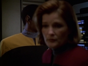 extant_StarTrek_VOY_5x21-Juggernaut_02268.jpg