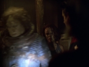 extant_StarTrek_VOY_5x21-Juggernaut_02364.jpg