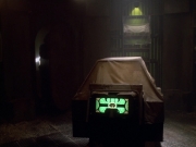 extant_StarTrek_VOY_5x21-Juggernaut_02377.jpg