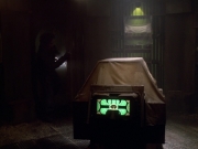 extant_StarTrek_VOY_5x21-Juggernaut_02378.jpg