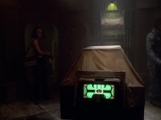 extant_StarTrek_VOY_5x21-Juggernaut_02385.jpg