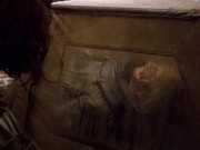 extant_StarTrek_VOY_5x21-Juggernaut_02399.jpg