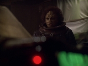 extant_StarTrek_VOY_5x21-Juggernaut_02409.jpg