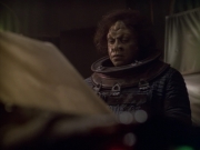 extant_StarTrek_VOY_5x21-Juggernaut_02411.jpg