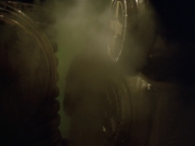 extant_StarTrek_VOY_5x21-Juggernaut_02687.jpg