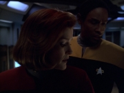 extant_StarTrek_VOY_5x21-Juggernaut_02704.jpg