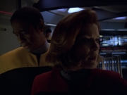 Filename=extant_StarTrek_VOY_5x21-Juggernaut_02738.jpg
Filesize=138KiB
Dimensions=1200x900
Date added=Nov 21, 2019 extant_StarTrek_VOY_5x21-Juggernaut_02738.jpg