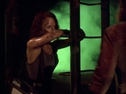 extant_StarTrek_VOY_5x21-Juggernaut_02825.jpg