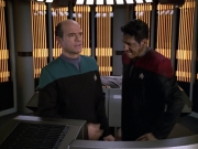 Filename=extant_StarTrek_VOY_5x21-Juggernaut_03041.jpg
Filesize=223KiB
Dimensions=1200x900
Date added=Nov 21, 2019 extant_StarTrek_VOY_5x21-Juggernaut_03041.jpg