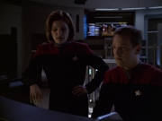 extant_StarTrek_VOY_5x21-Juggernaut_03091.jpg