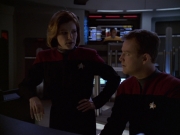 extant_StarTrek_VOY_5x21-Juggernaut_03095.jpg
