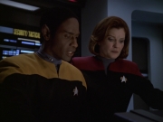 Filename=extant_StarTrek_VOY_5x21-Juggernaut_03421.jpg
Filesize=131KiB
Dimensions=1200x900
Date added=Nov 21, 2019 extant_StarTrek_VOY_5x21-Juggernaut_03421.jpg