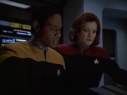 Filename=extant_StarTrek_VOY_5x21-Juggernaut_03423.jpg
Filesize=132KiB
Dimensions=1200x900
Date added=Nov 21, 2019 extant_StarTrek_VOY_5x21-Juggernaut_03423.jpg