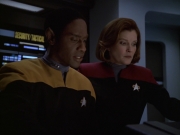 Filename=extant_StarTrek_VOY_5x21-Juggernaut_03425.jpg
Filesize=132KiB
Dimensions=1200x900
Date added=Nov 21, 2019 extant_StarTrek_VOY_5x21-Juggernaut_03425.jpg