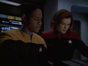 Filename=extant_StarTrek_VOY_5x21-Juggernaut_03426.jpg
Filesize=128KiB
Dimensions=1200x900
Date added=Nov 21, 2019 extant_StarTrek_VOY_5x21-Juggernaut_03426.jpg