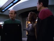 Filename=extant_StarTrek_VOY_5x21-Juggernaut_03649.jpg
Filesize=142KiB
Dimensions=1200x900
Date added=Nov 21, 2019 extant_StarTrek_VOY_5x21-Juggernaut_03649.jpg
