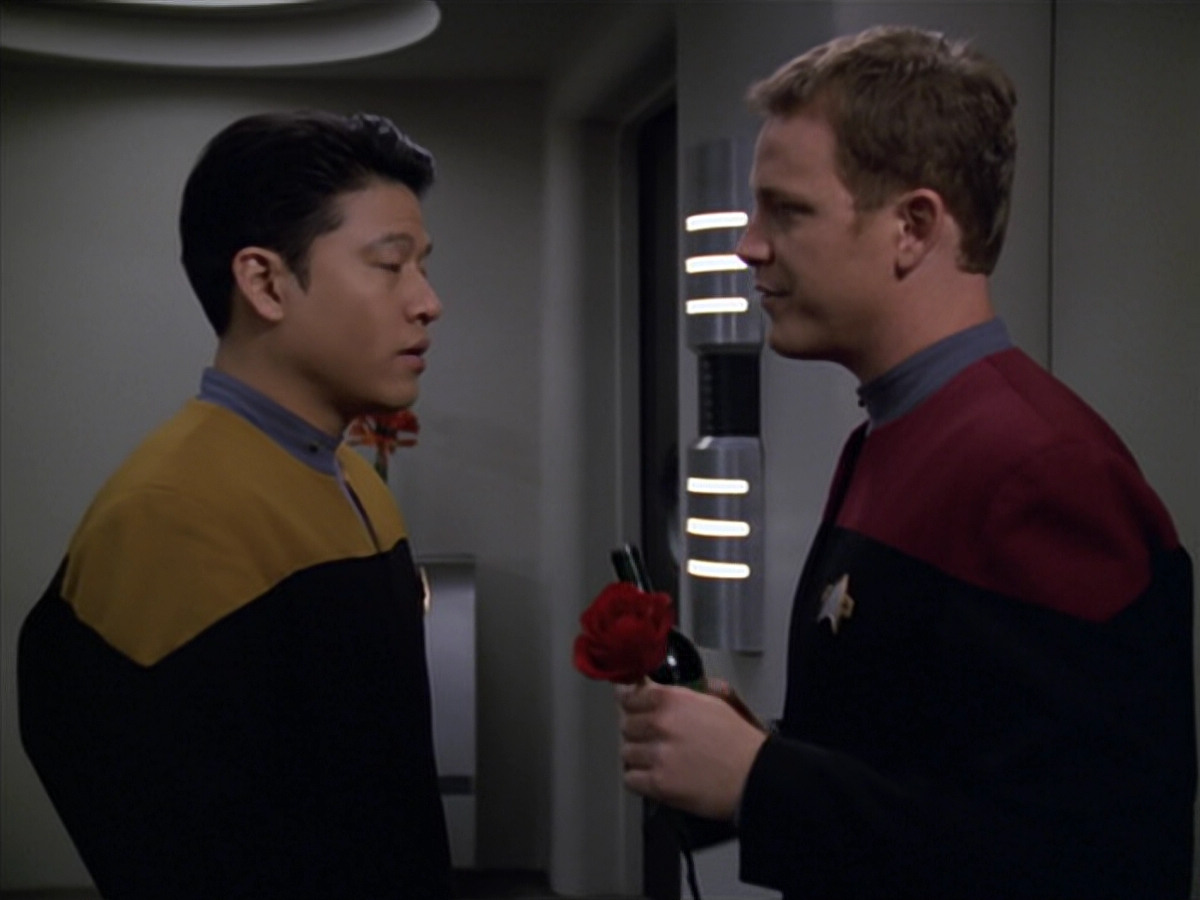 extant_StarTrek_VOY_5x25-Warhead_00089.jpg