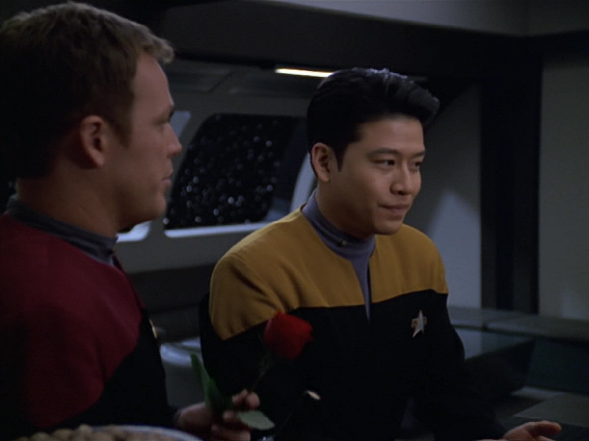 extant_StarTrek_VOY_5x25-Warhead_00118.jpg