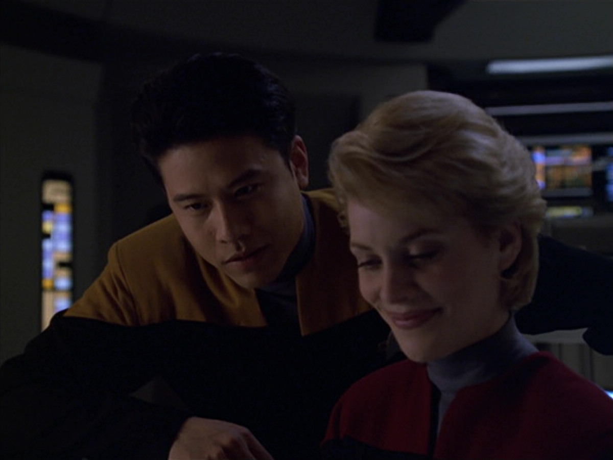 extant_StarTrek_VOY_5x25-Warhead_00214.jpg