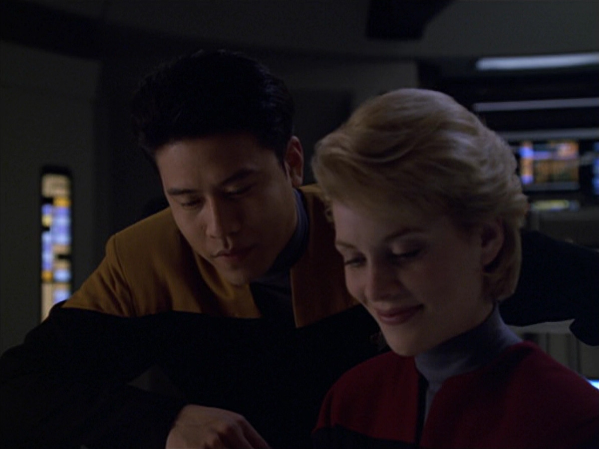 extant_StarTrek_VOY_5x25-Warhead_00215.jpg
