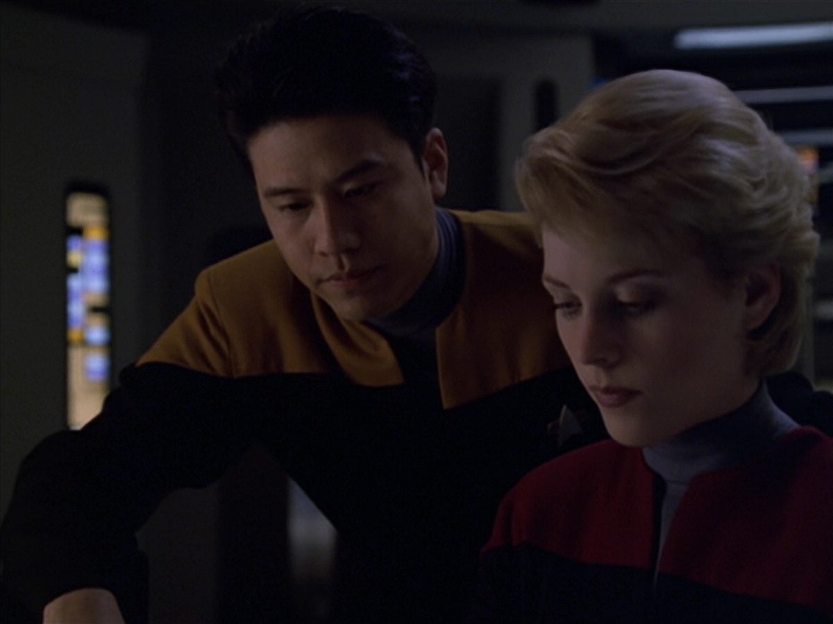 extant_StarTrek_VOY_5x25-Warhead_00238.jpg