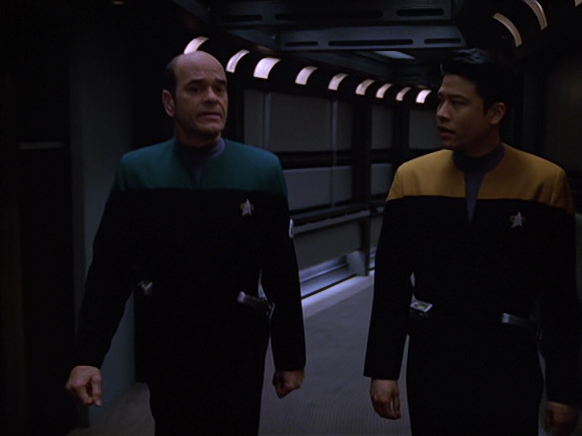 extant_StarTrek_VOY_5x25-Warhead_00314.jpg
