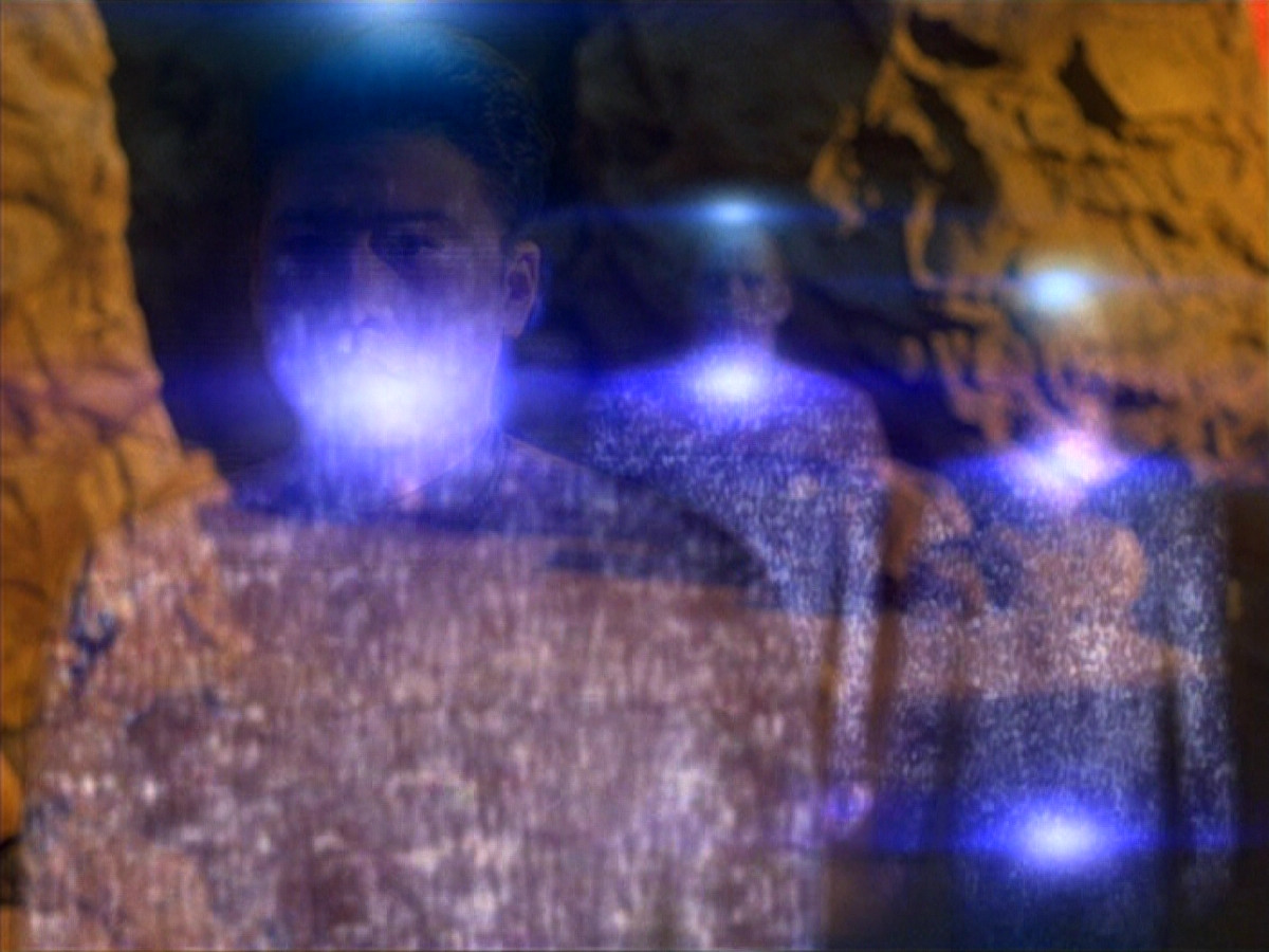 extant_StarTrek_VOY_5x25-Warhead_00348.jpg