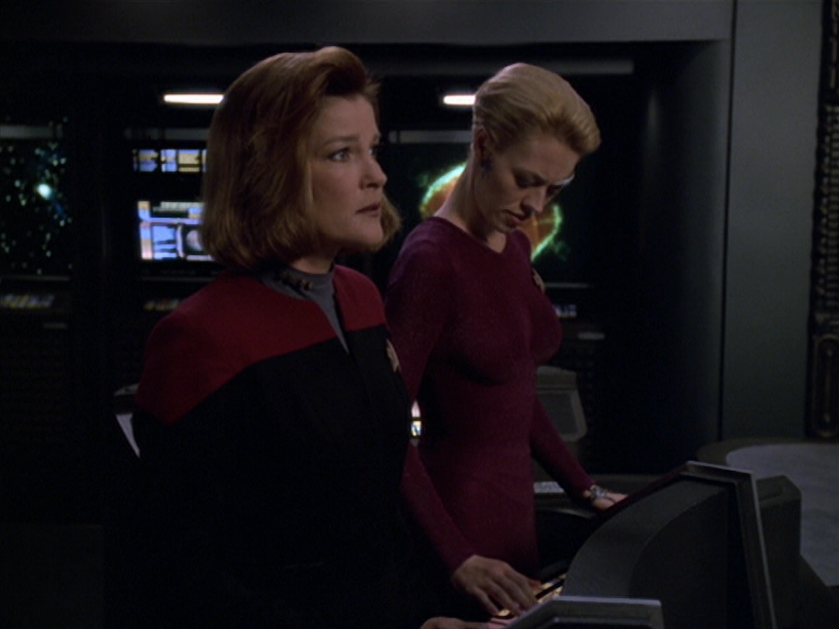 extant_StarTrek_VOY_5x25-Warhead_00945.jpg