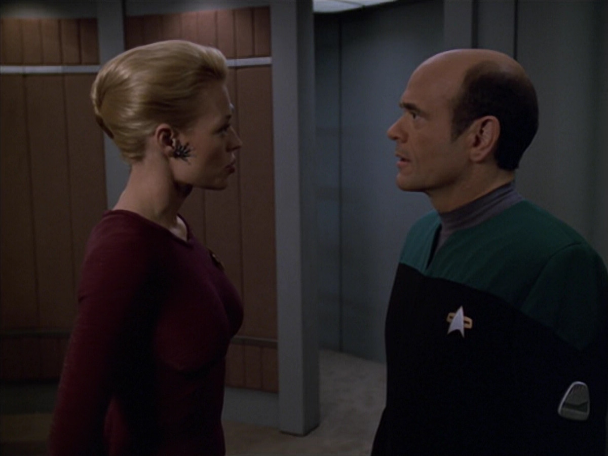 extant_StarTrek_VOY_5x25-Warhead_01031.jpg