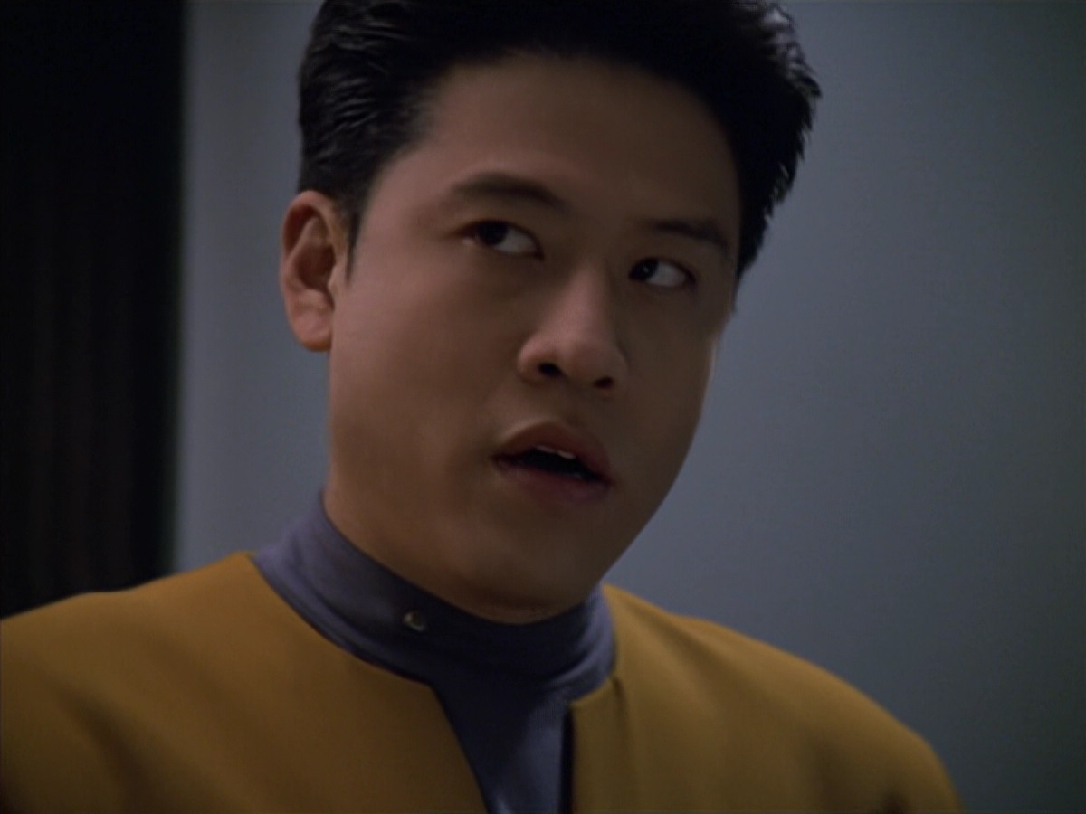 extant_StarTrek_VOY_5x25-Warhead_01305.jpg