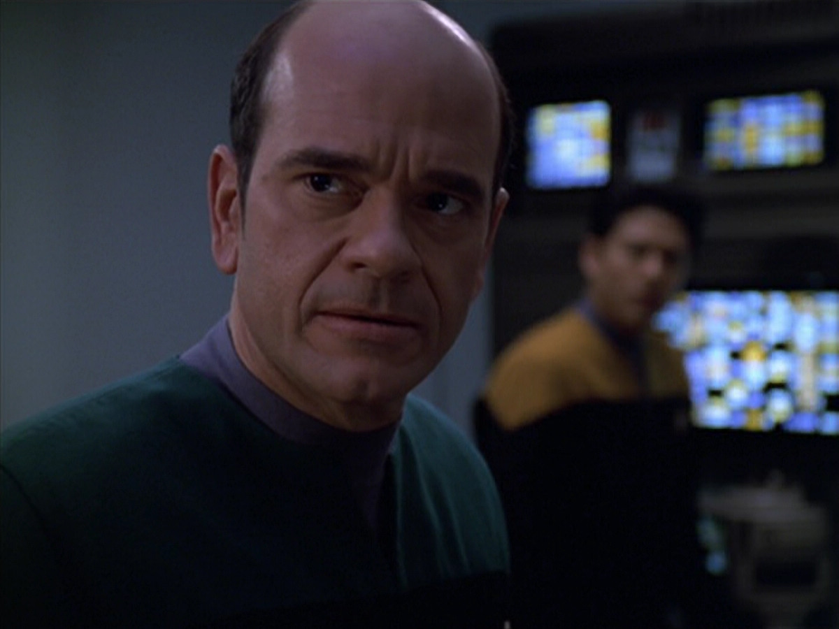 extant_StarTrek_VOY_5x25-Warhead_01331.jpg