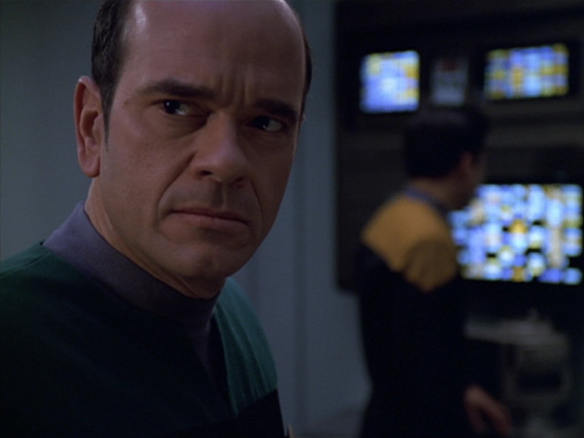 extant_StarTrek_VOY_5x25-Warhead_01342.jpg
