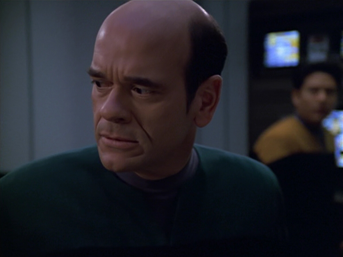 extant_StarTrek_VOY_5x25-Warhead_01346.jpg