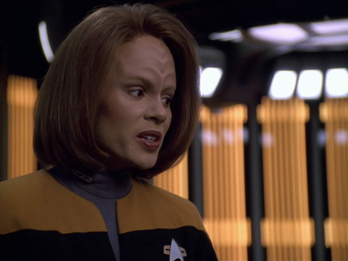 extant_StarTrek_VOY_5x25-Warhead_01351.jpg