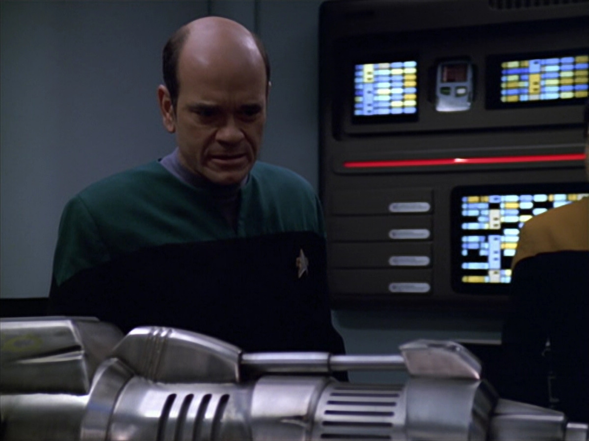 extant_StarTrek_VOY_5x25-Warhead_01367.jpg