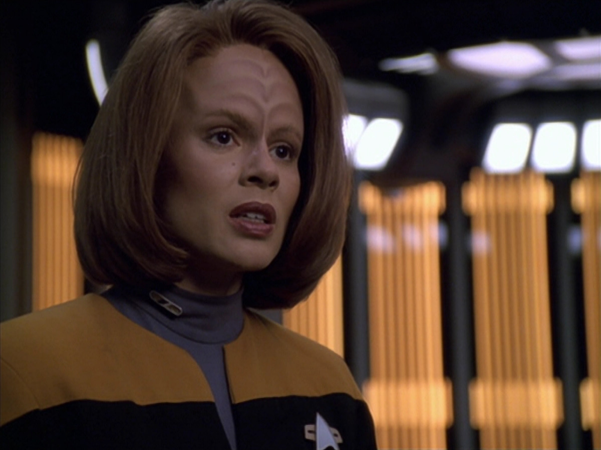 extant_StarTrek_VOY_5x25-Warhead_01378.jpg
