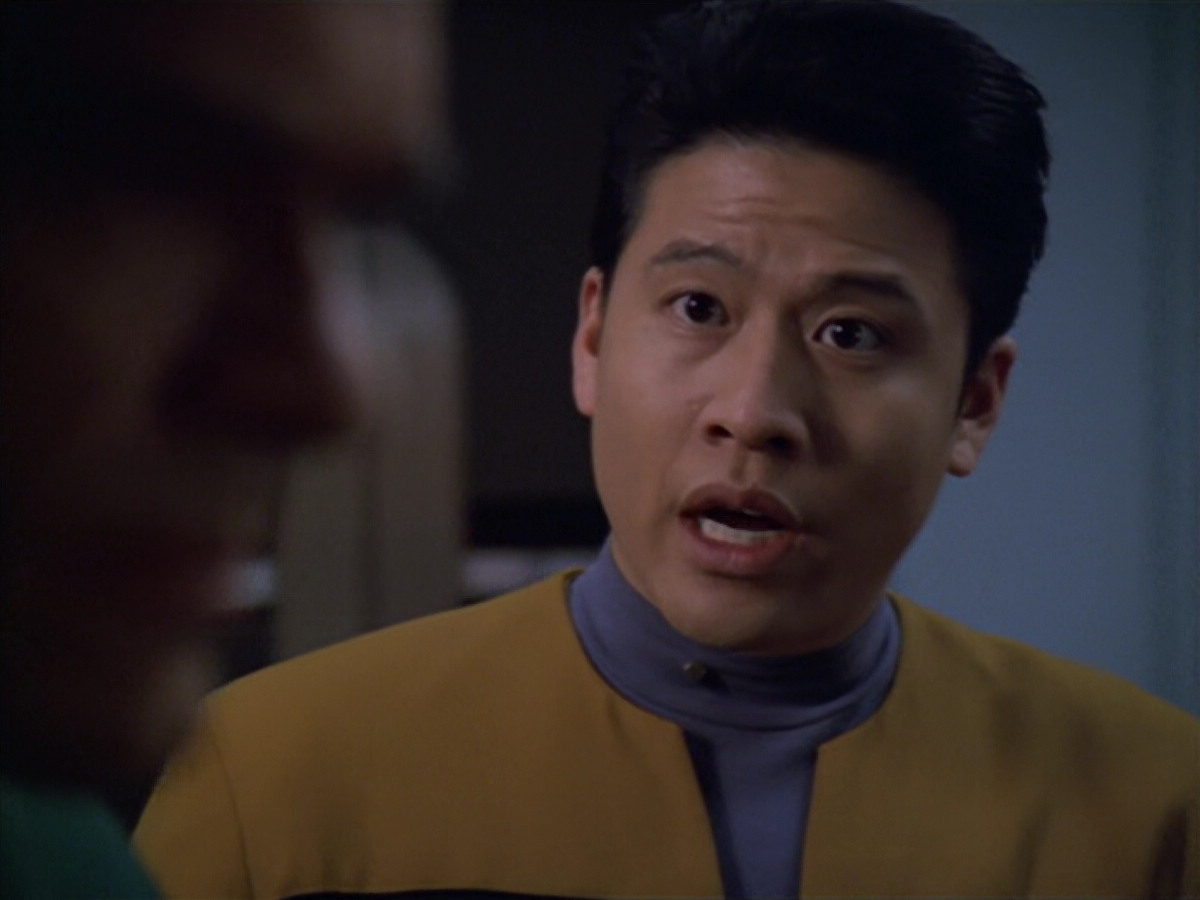extant_StarTrek_VOY_5x25-Warhead_01413.jpg