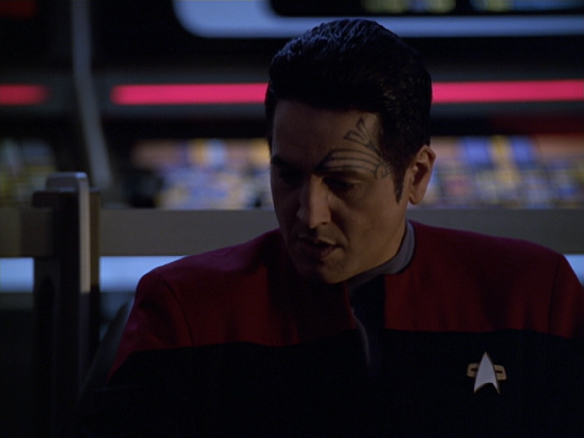 extant_StarTrek_VOY_5x25-Warhead_01428.jpg