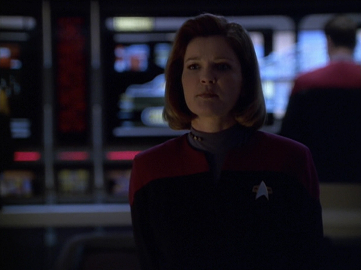 extant_StarTrek_VOY_5x25-Warhead_01506.jpg