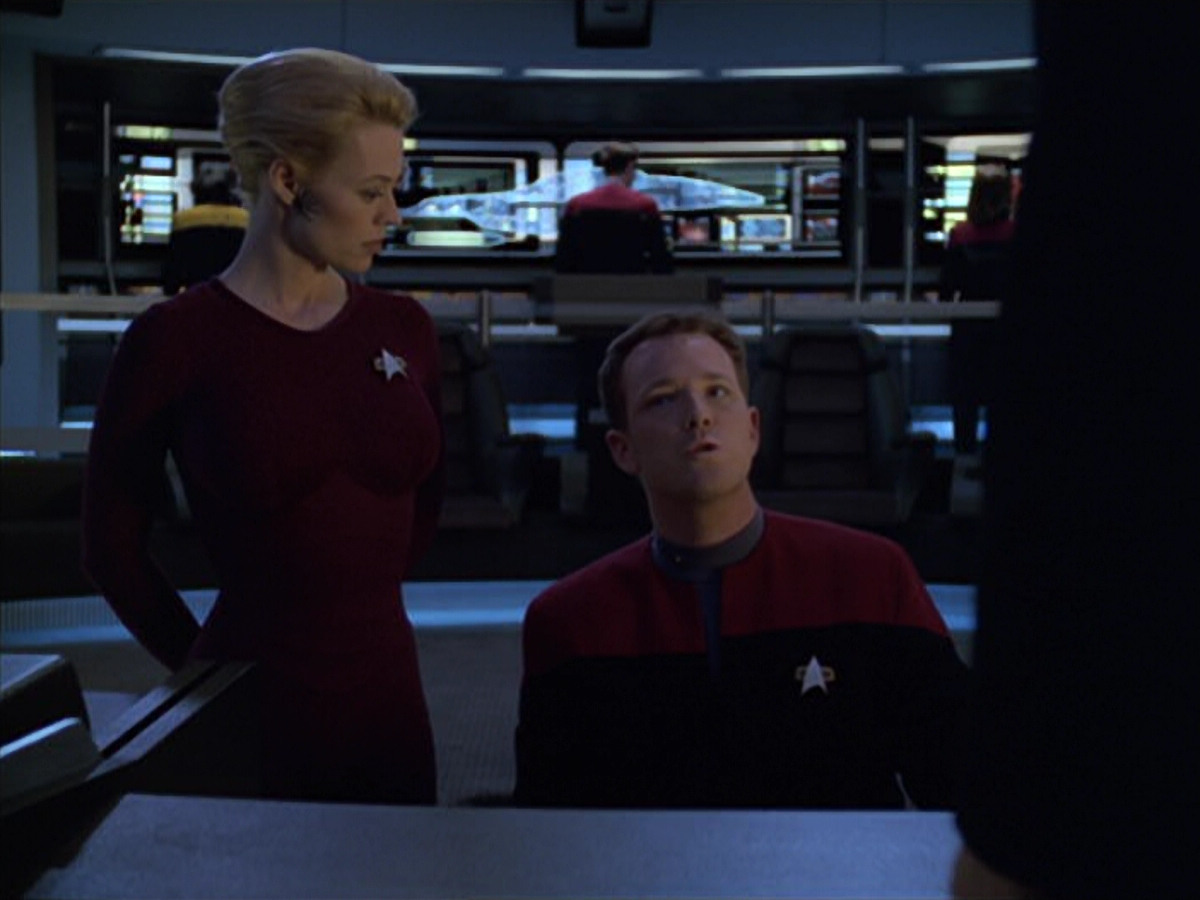 extant_StarTrek_VOY_5x25-Warhead_01620.jpg