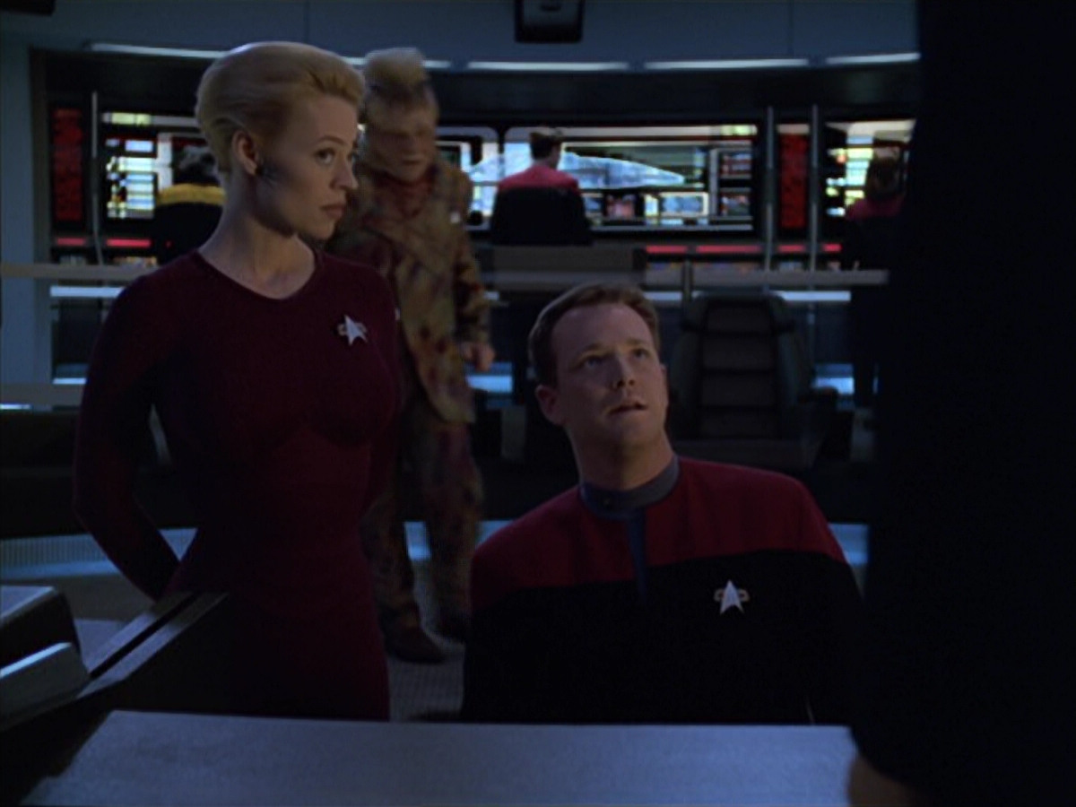 extant_StarTrek_VOY_5x25-Warhead_01622.jpg