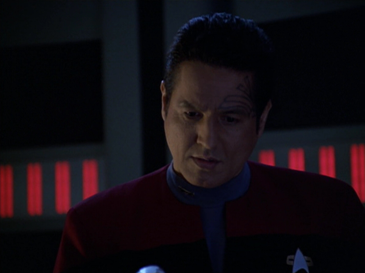 extant_StarTrek_VOY_5x25-Warhead_01643.jpg