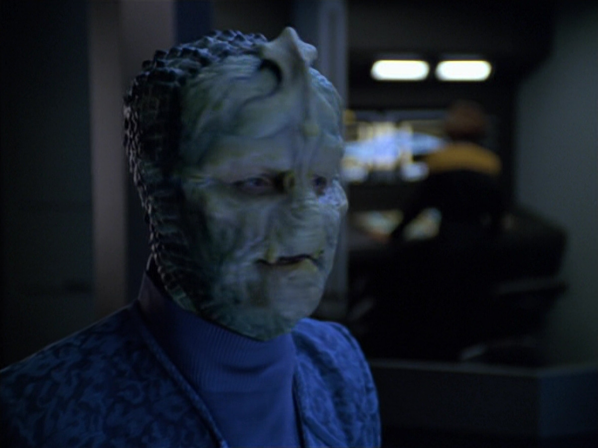 extant_StarTrek_VOY_5x25-Warhead_02187.jpg