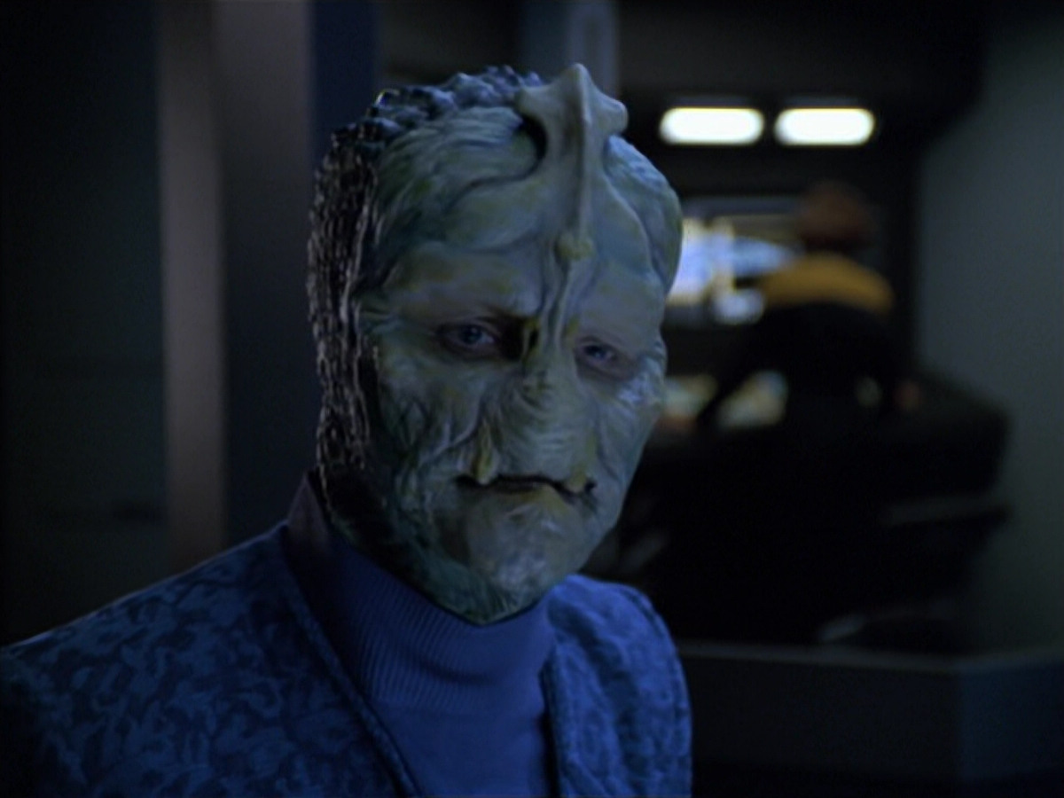 extant_StarTrek_VOY_5x25-Warhead_02189.jpg