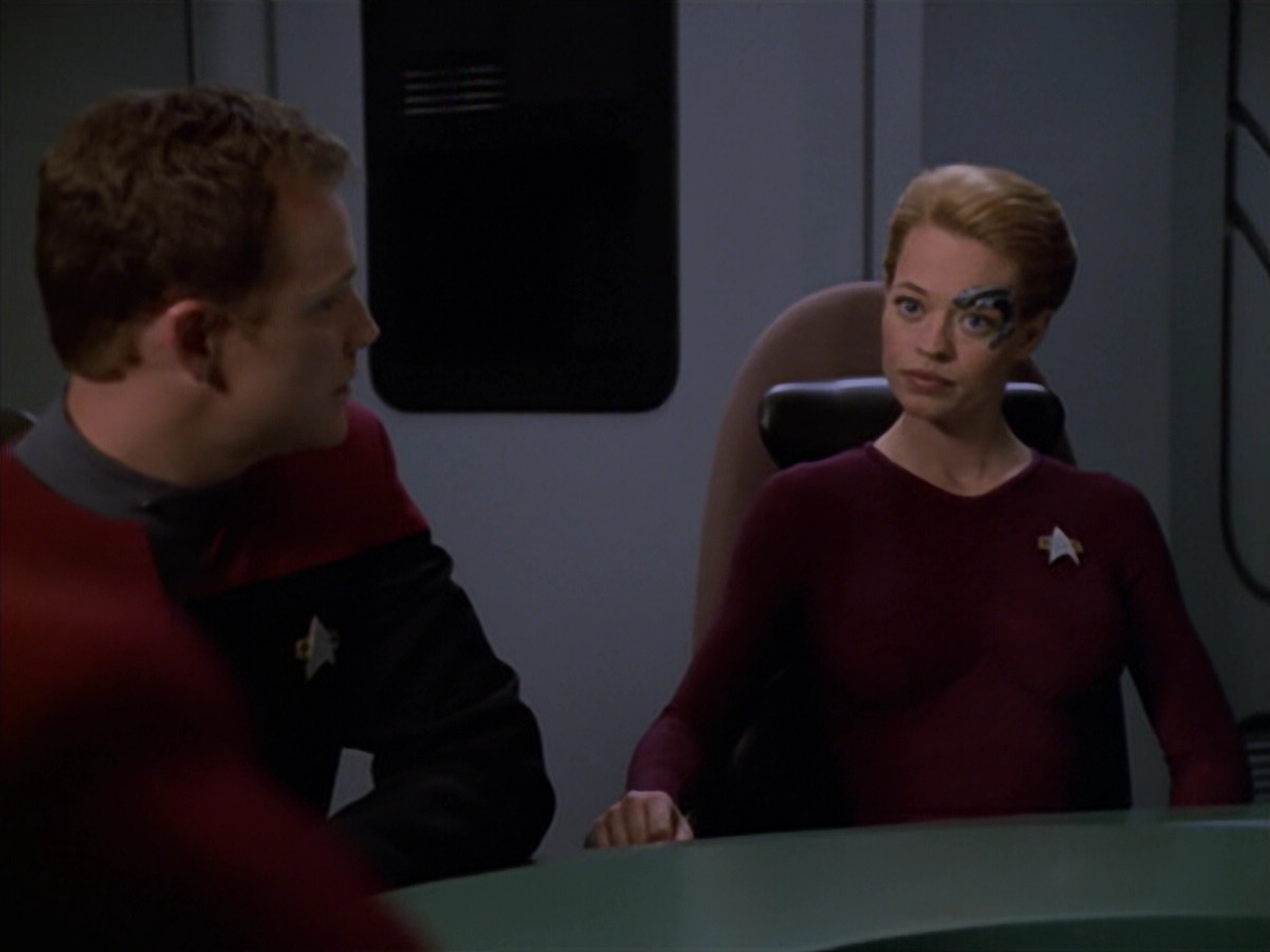extant_StarTrek_VOY_5x25-Warhead_02414.jpg