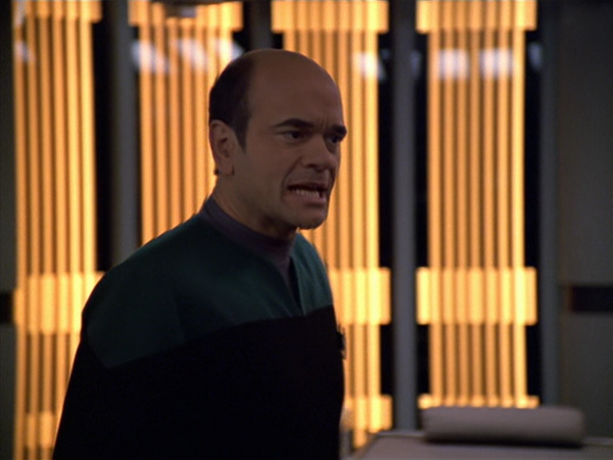 extant_StarTrek_VOY_5x25-Warhead_02616.jpg