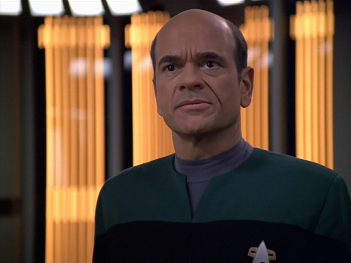 extant_StarTrek_VOY_5x25-Warhead_02630.jpg