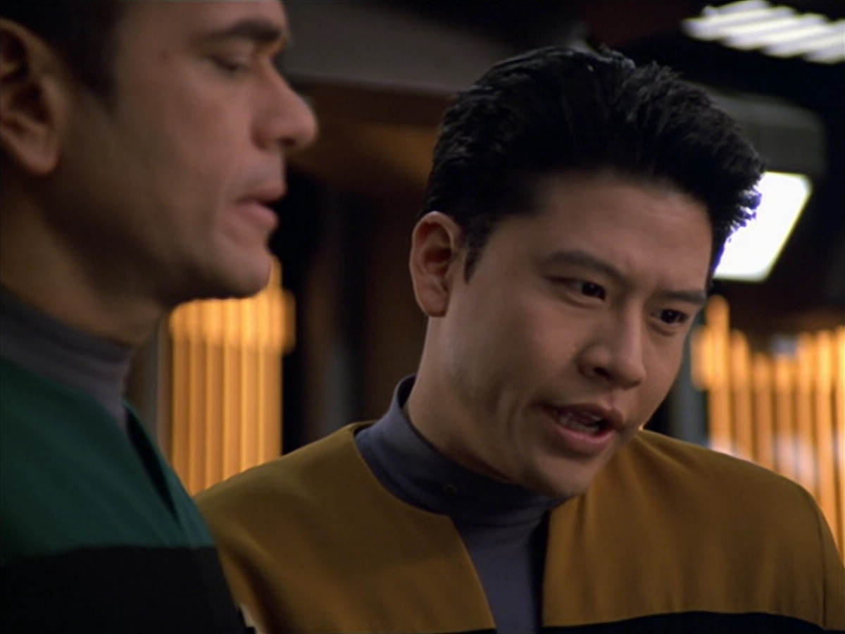 extant_StarTrek_VOY_5x25-Warhead_02690.jpg