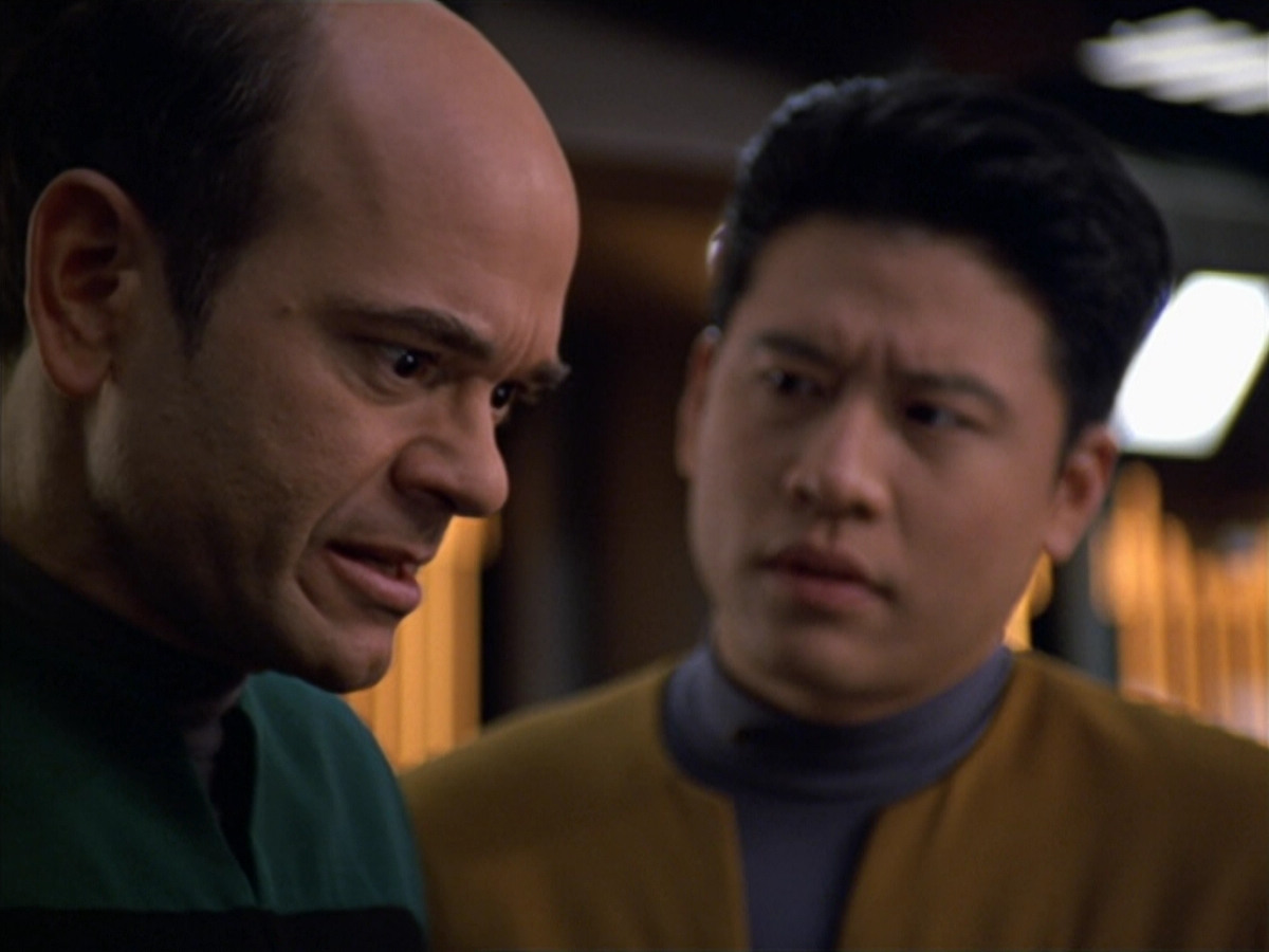 extant_StarTrek_VOY_5x25-Warhead_02757.jpg