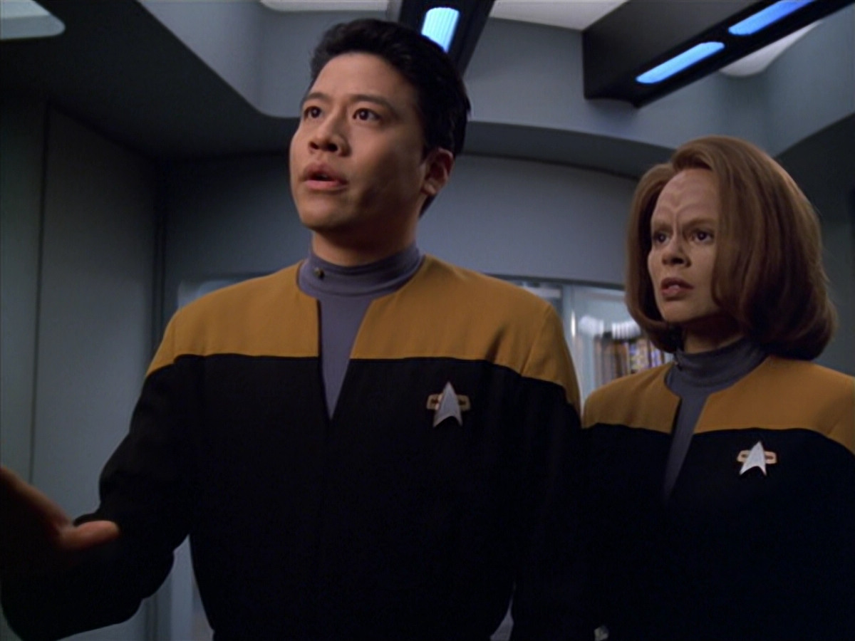 extant_StarTrek_VOY_5x25-Warhead_02789.jpg